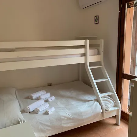 Eden Rock House Домус-де-Мария